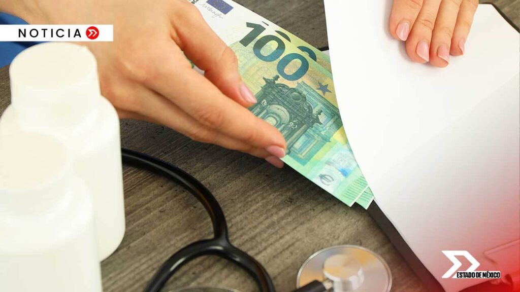 El programa Médicas y Médicos del Bienestar ofrece sueldos de hasta 43 mil pesos para personal médico en zonas rurales del Edomex, con incentivos adicionales.