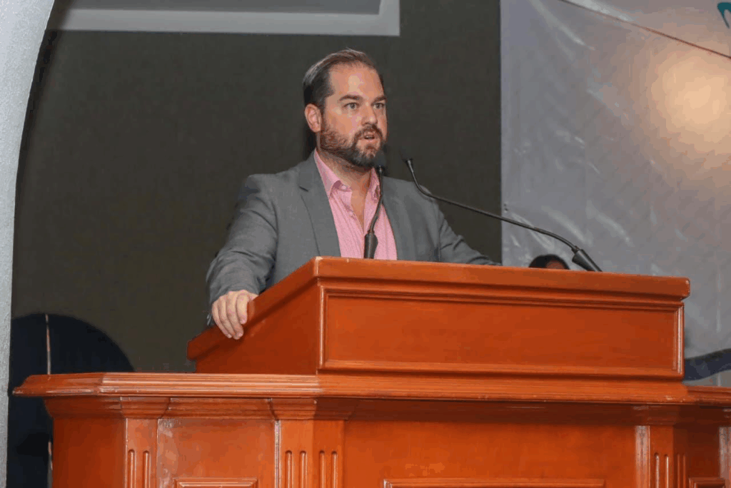 IUEM y FIJE firman convenio internacional en favor de jóvenes emprendedores 3