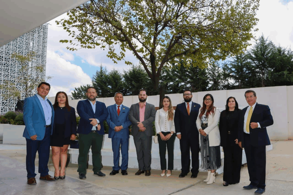 IUEM y FIJE firman convenio internacional en favor de jóvenes emprendedores 5