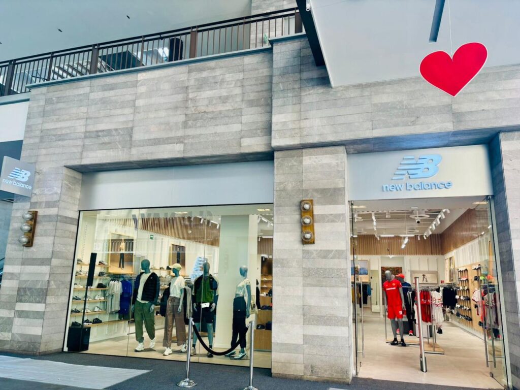 New Balance fortalece su presencia en Edomex con nueva boutique en Town Square Metepec 1