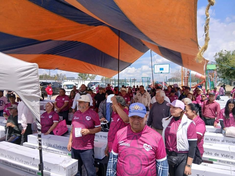 Entregan 100 calentadores solares en Atizapán 0